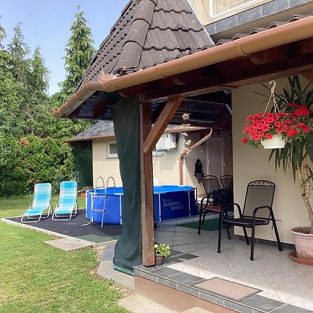 Süti Nyaraló Balatonmariafurdo Exterior foto